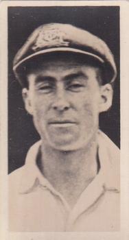 1928 Major Drapkin & Co. Australian and English Test Cricketers #25 Victor Richardson Front