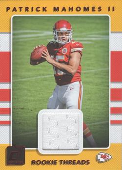 2017 Donruss - Rookie Threads Red #7 Patrick Mahomes II Front