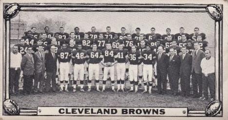 1968 Topps Test Team Patches - Team Photos #13 Cleveland Browns Front