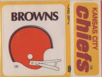 1976 Fleer Football Patches #NNO Cleveland Browns Helmet / Kansas City Chiefs Name Front