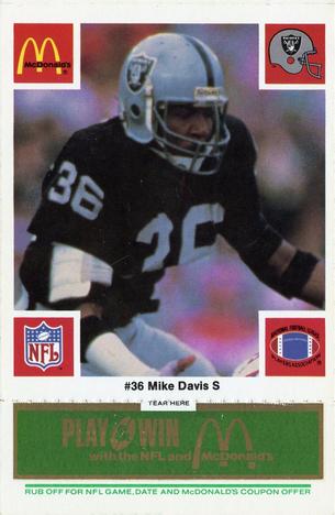 1986 McDonald's Los Angeles Raiders - Full Game Pieces Green Tab #NNO Mike Davis Front