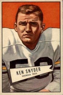1952 Bowman Small #22 Ken Snyder Front