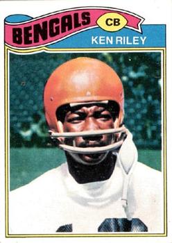 1977 Topps #365 Ken Riley Front