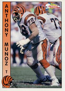 1992 Pacific #44 Anthony Munoz Front