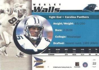 1999 Pacific Prism - Holographic Gold #22 Wesley Walls Back