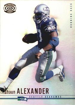 2001 Pacific Dynagon - Red #86 Shaun Alexander Front