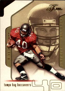 2002 Flair - Collection #22 Mike Alstott Front