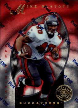 1997 Pinnacle Totally Certified #89 Mike Alstott Front