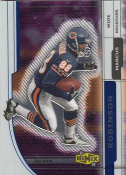 2000 UD Ionix #9 Marcus Robinson Front
