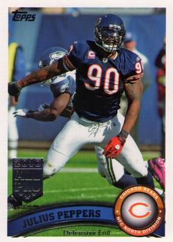 2011 Topps #152 Julius Peppers Front