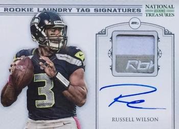 2012 Panini National Treasures - Rookie Laundry Tag Signatures #9 Russell Wilson Front