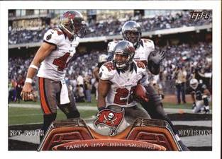 2013 Topps Mini #323 Tampa Bay Buccaneers Front