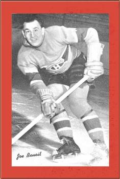 1934-43 Bee Hive Hockey Photos (Group 1) #NNO Joe Benoit Front