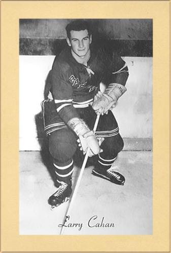 1944-64 Bee Hive Hockey Photos (Group 2) #NNO Larry Cahan Front