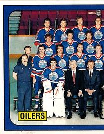 1988-89 Panini Hockey Stickers #64 Edmonton Oilers Team Photo Front