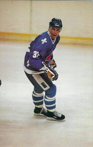 1984-85 Quebec Nordiques Postcards #NNO Paul Gillis Front