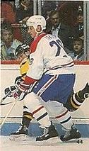 1987-88 Vachon Montreal Canadiens Stickers #44 Larry Trader Front