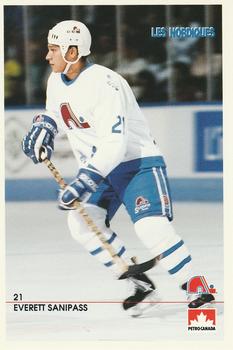 1990-91 Quebec Nordiques Postcards #NNO Everett Sanipass Front