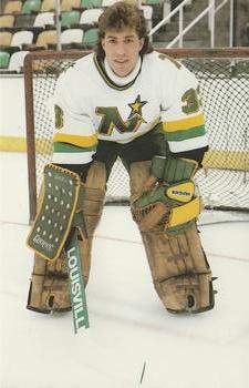 1984-85 Minnesota North Stars Postcards #NNO Don Beaupre Front