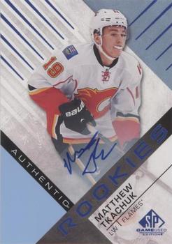 2016-17 SP Game Used - Blue Autographs #108 Matthew Tkachuk Front