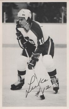 1981-82 Winnipeg Jets #10 Morris Lukowich Front