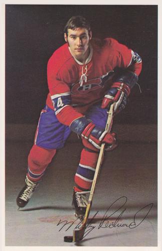 1970-71 Montreal Canadiens #NNO Mickey Redmond Front