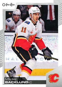 2020-21 O-Pee-Chee #165 Mikael Backlund Front