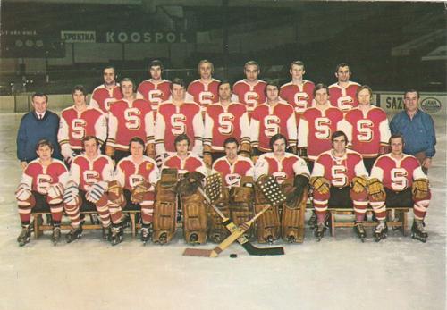 1972-73 Czechoslovak First Ice Hockey League Team Postcards #NNO Sparta Praha Front