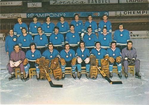 1972-73 Czechoslovak First Ice Hockey League Team Postcards #NNO Slovan Bratislava Front
