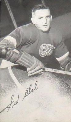 1949-50 J.D. McCarthy Detroit Red Wings Postcards #NNO Sid Abel Front