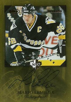 1996-97 Donruss Canadian Ice - Mario Lemieux Scrapbook Autograph #NNO Mario Lemieux Front
