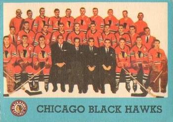 1962-63 Topps #44 Chicago Blackhawks Front