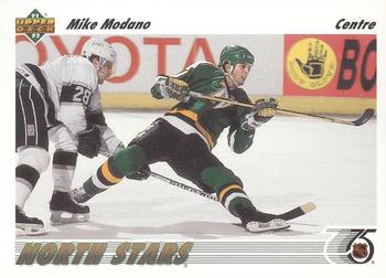 1991-92 Upper Deck French #160 Mike Modano Front