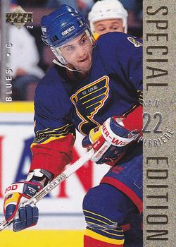1995-96 Upper Deck - Special Edition Gold #SE69 Ian Laperriere Front