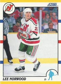 1990-91 Score Rookie and Traded #74T Lee Norwood Front