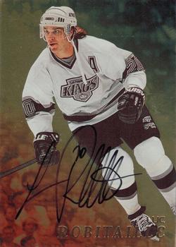 1998-99 Be a Player - Autographs Gold #61 Luc Robitaille Front