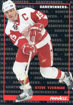 1992-93 Pinnacle #258 Steve Yzerman Front