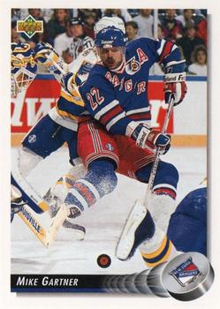 1992-93 Upper Deck #126 Mike Gartner Front