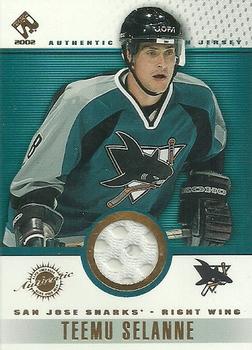 2001-02 Pacific Private Stock - Game Gear #92 Teemu Selanne Front