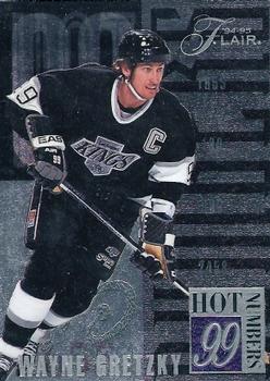 1994-95 Flair - Hot Numbers #2 Wayne Gretzky Front