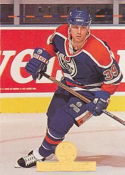 1994-95 Leaf #40 Doug Weight Front