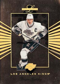 1994-95 Leaf Limited - Gold #7 Wayne Gretzky Front