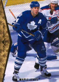 1994-95 SP #119 Dave Andreychuk Front