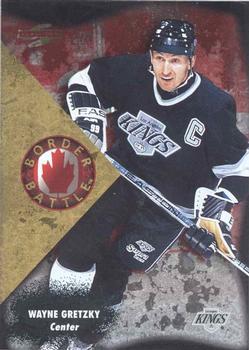 1995-96 Score - Border Battle #2 Wayne Gretzky Front