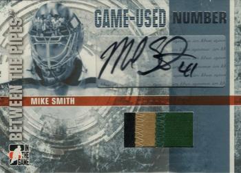 2006-07 In The Game Between The Pipes - Game Used Number Autograph #GUN-MSM Mike Smith  Front