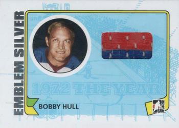 2009-10 In The Game 1972 The Year In Hockey - Game Used Emblem Silver #M-16 Bobby Hull Front