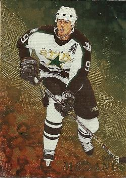 1998-99 Be a Player #40 Mike Modano Front