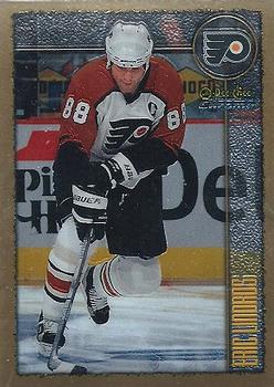 1998-99 O-Pee-Chee Chrome #18 Eric Lindros Front