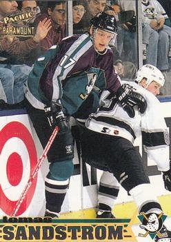 1998-99 Pacific Paramount #6 Tomas Sandstrom Front