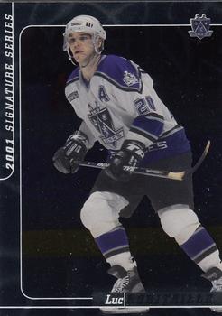 2000-01 Be a Player Signature Series #204 Luc Robitaille Front